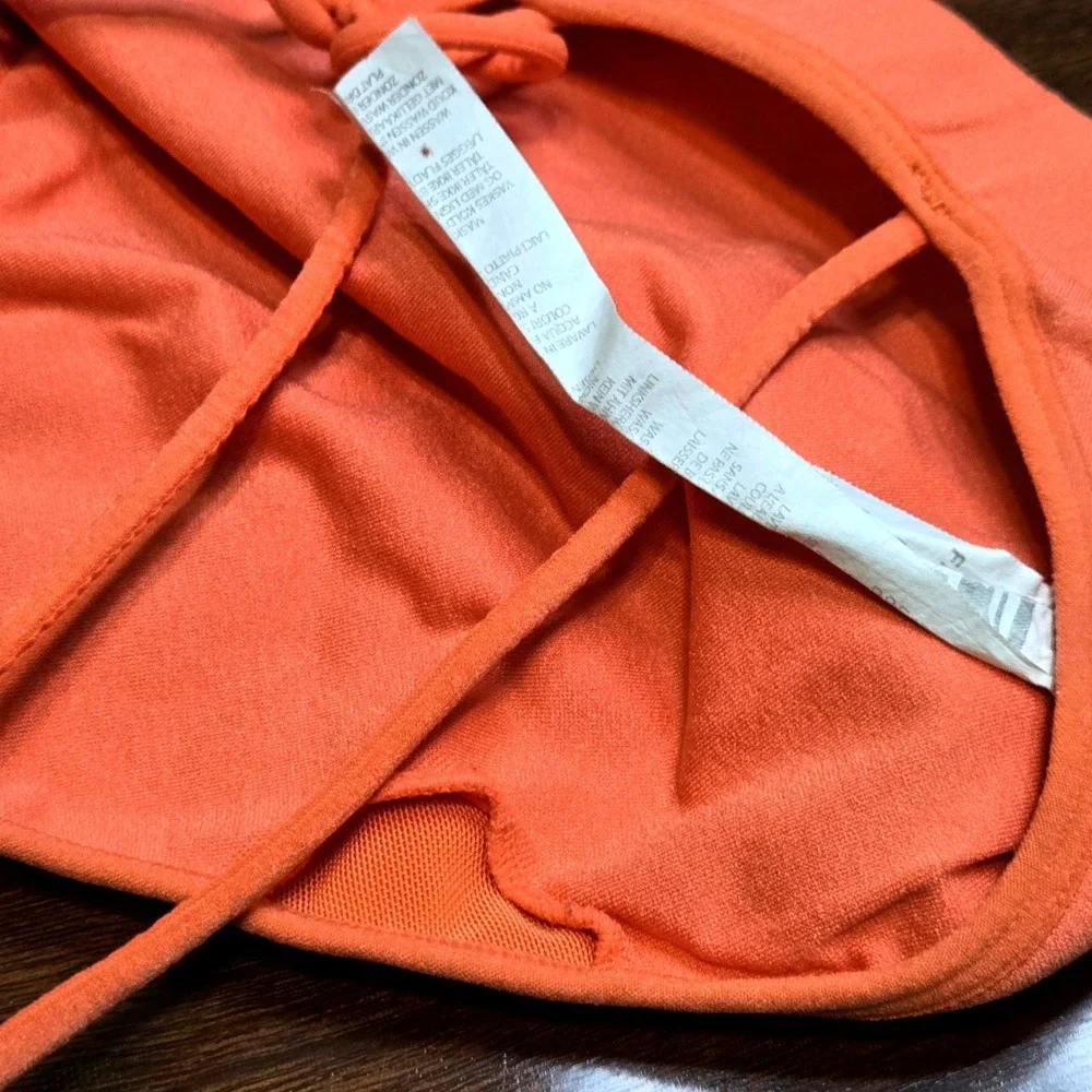 Fabletics Dara Bralelette Orange Ribbed V Neck Criss Cross Straps Athletic Top L